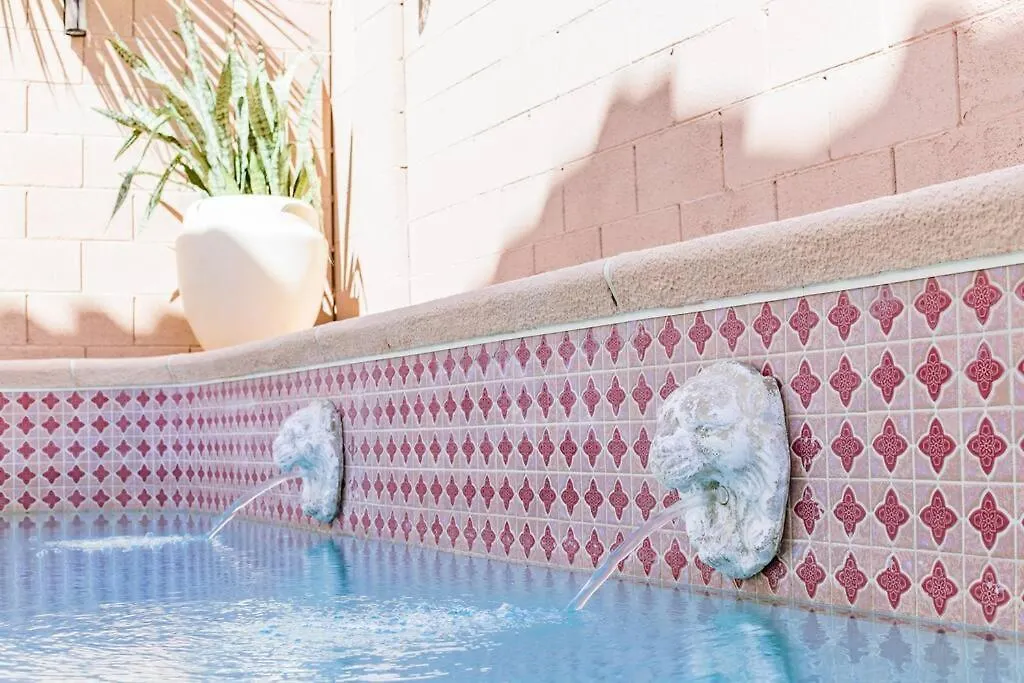 Gorgeous Home Away From Home 3 Bed 3 Bath W/ Pool Las Vegas 0*,  United States